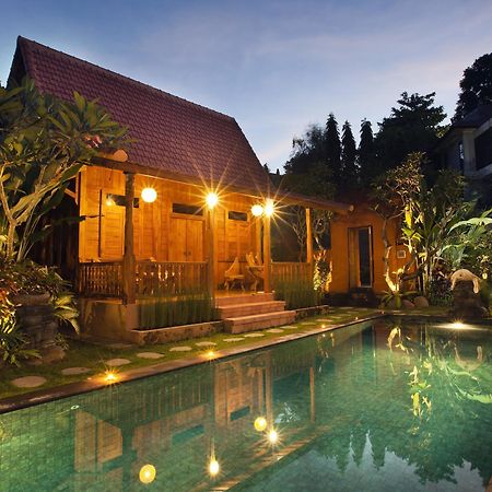 Batu Alam Villa Gianyar  Exterior photo
